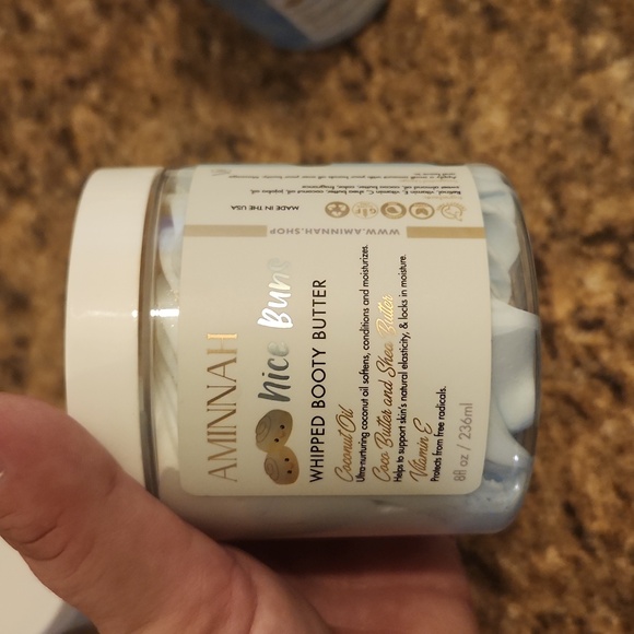 AMINNAH NICE BUNS BUNDLE - Picture 3 of 4